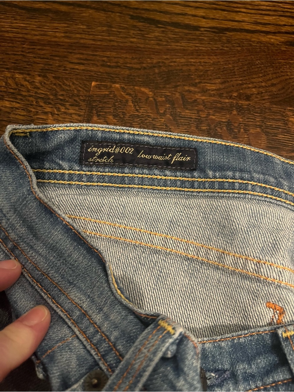 Y2K Citizens of Humanity Ingrid Women’s Low Rise Flare Jeans Light Wash Size 27 - Picture 3 of 9